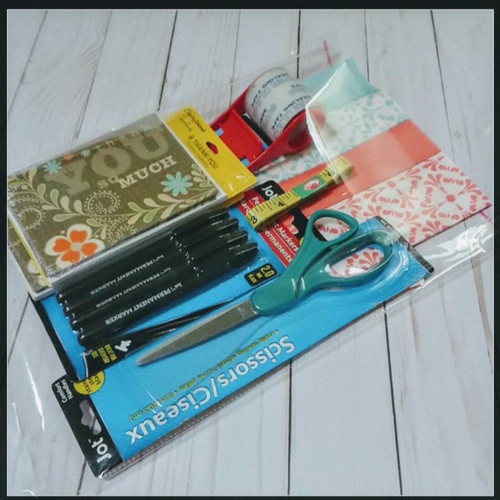 Poshmark Starter Selling Kit - Picture 5 of 8